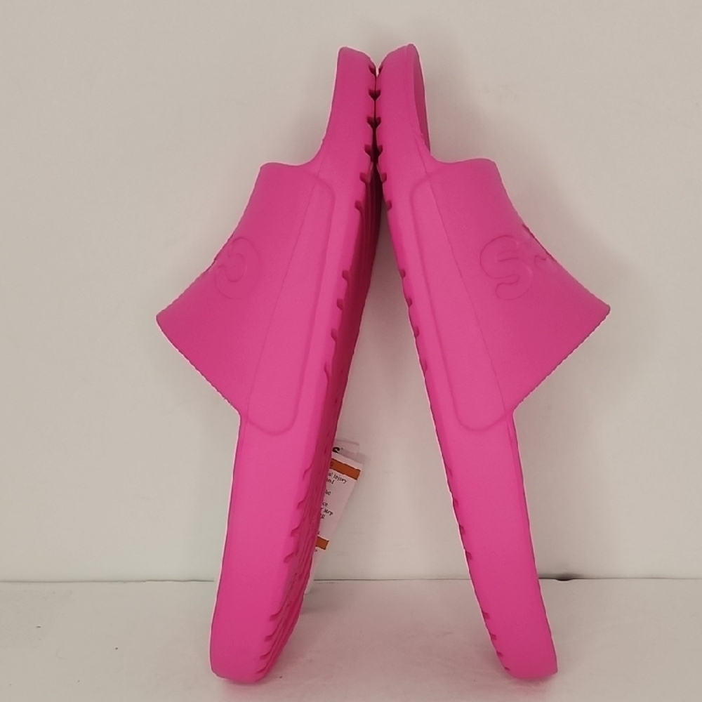 CROCS Fuchsia Slide Sandals - Picture 5 of 8